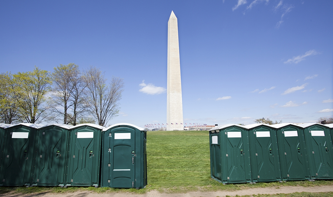 Pros & Cons of Government Contract Work