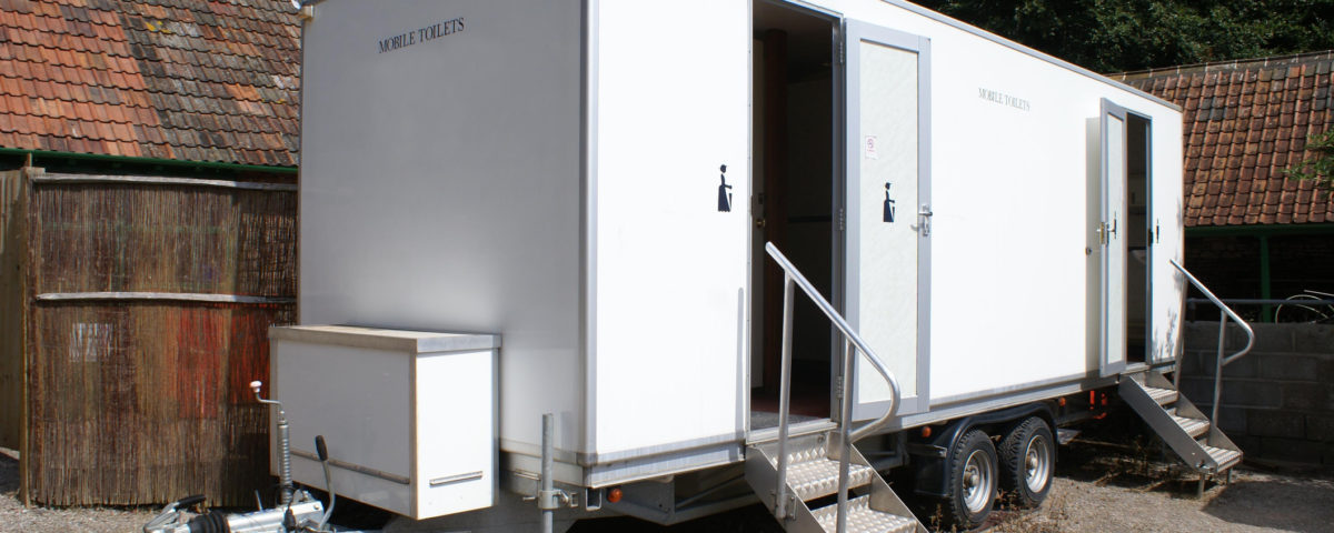 Which Restroom Trailer Features are In-Demand, and What's on the Horizon